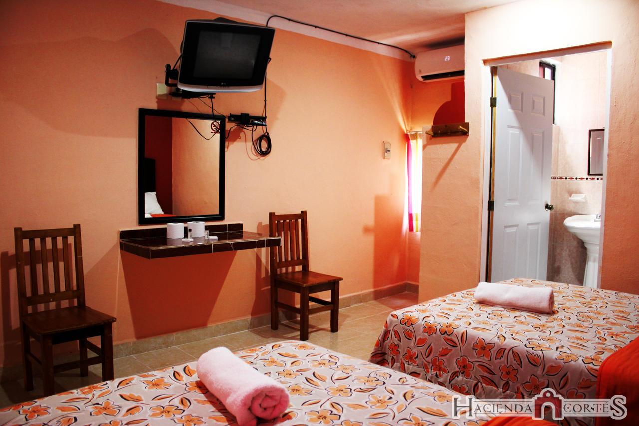 Hotel Hacienda Cortes Mérida Buitenkant foto